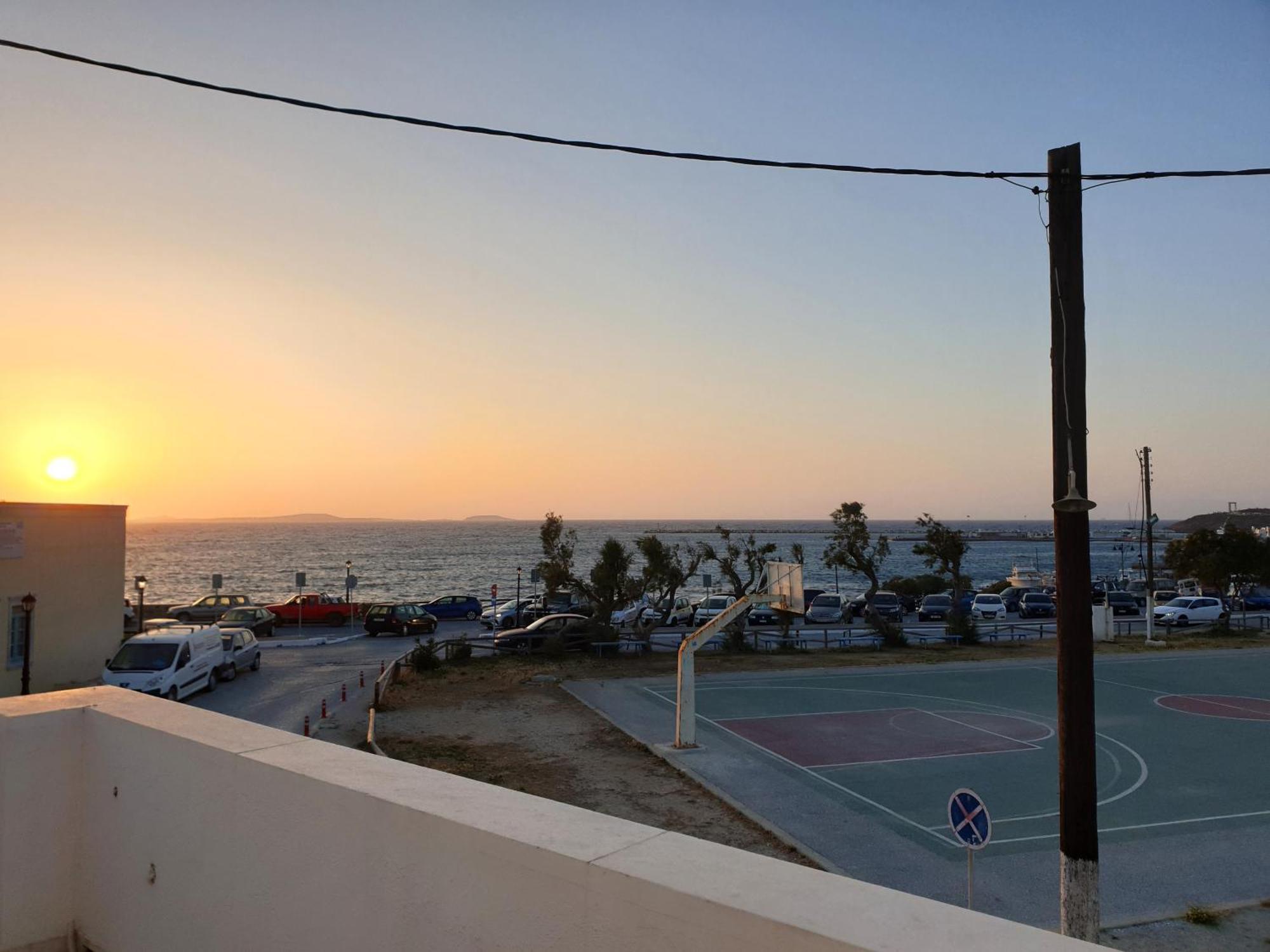 Апартаменти Anemos Town Naxos City Екстер'єр фото